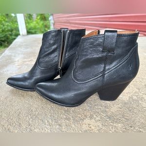 FRYE Reina Bootie Black Leather women’s size 7.5